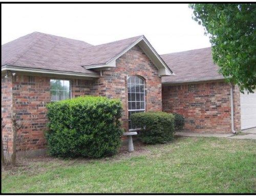 107 Hickory Rd, Bullard, TX 75757