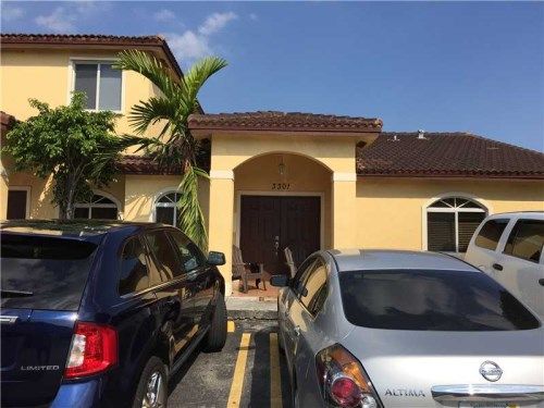 18859 NW 86 AV # 3301, Hialeah, FL 33015