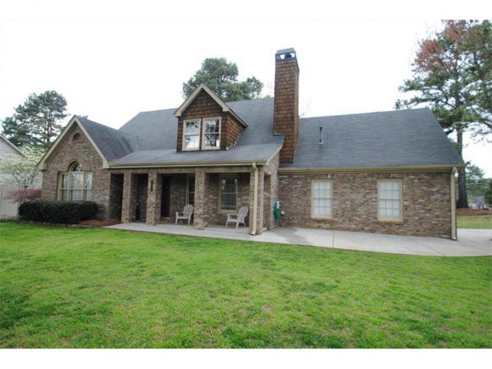 275 Skyland Drive, Loganville, GA 30052