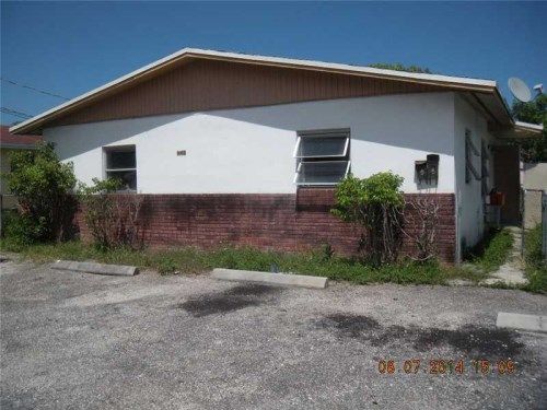 148 NW 14TH WY, Dania, FL 33004