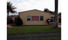 818 NE 3 ST Hallandale, FL 33009