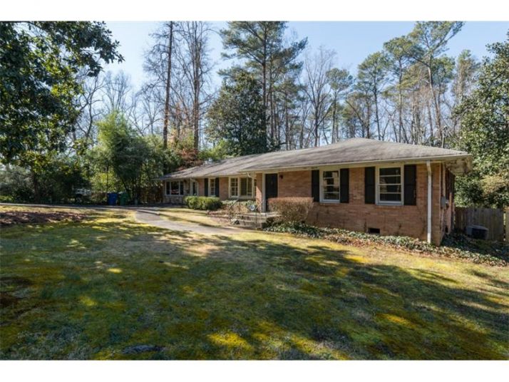 80 Lake Forrest Lane Ne, Atlanta, GA 30342