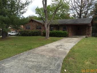 4348 Essex Rd, Macon, GA 31206