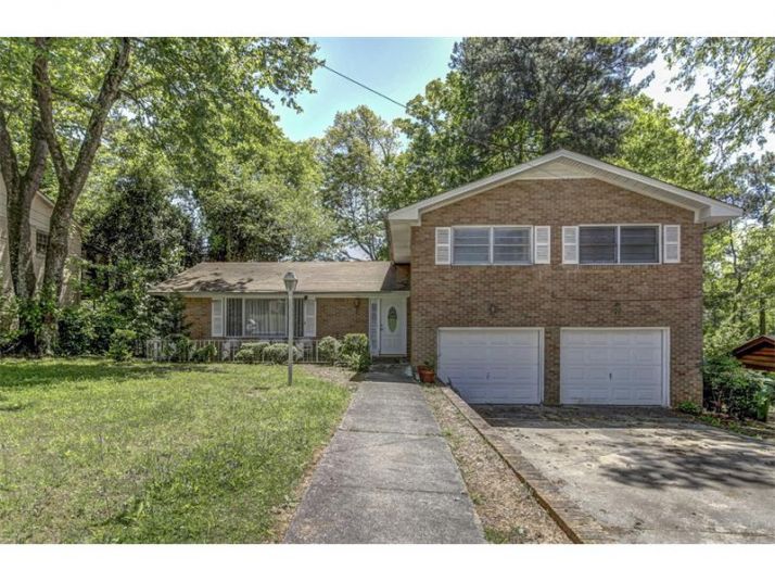 2832 Handy Drive Nw, Atlanta, GA 30318