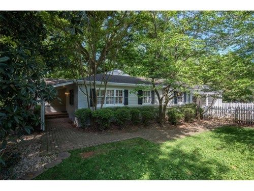 2560 Ridgemore Road, Atlanta, GA 30318