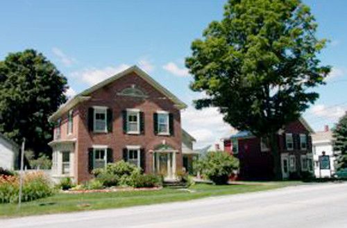 3973 US Route 7, Pittsford, VT 05763