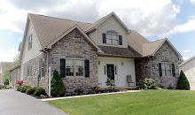 2234 GROVE MEADOW LN Greencastle, PA 17225