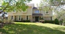 11908 Cherokee Ln Leawood, KS 66209