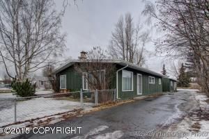 8141 E 6th Avenue, Anchorage, AK 99504