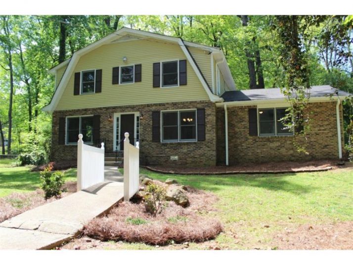 4809 Thompson Mill Road, Lithonia, GA 30058