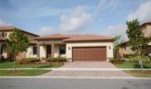 156 SE 36 AV Homestead, FL 33033