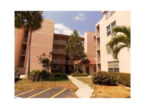 9440 LIVE OAK PL # 205, Fort Lauderdale, FL 33324