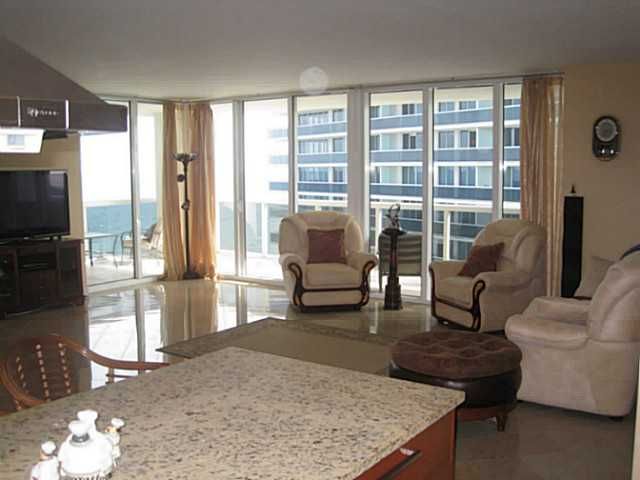 1800 S OCEAN DR # 2505, Hallandale, FL 33009