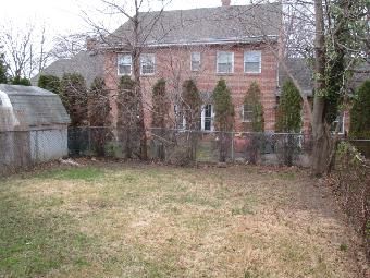 29 W Pearl St, Burlington, NJ 08016