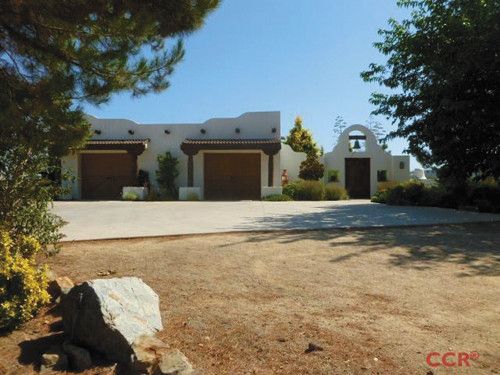 6110 Vista Serrano, Paso Robles, CA 93446