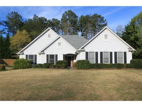 5555 Snowberry Drive, Buford, GA 30518