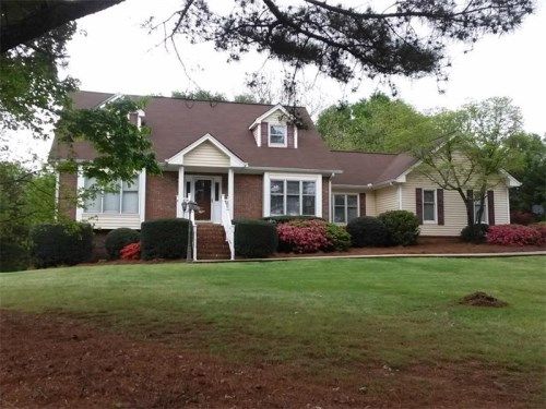 405 Clark Lake Estates Drive, Grayson, GA 30017