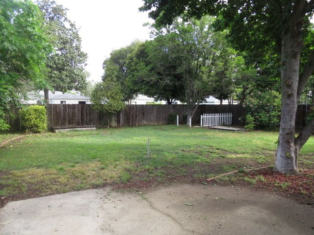 15 Morton St, Yuba City, CA 95991