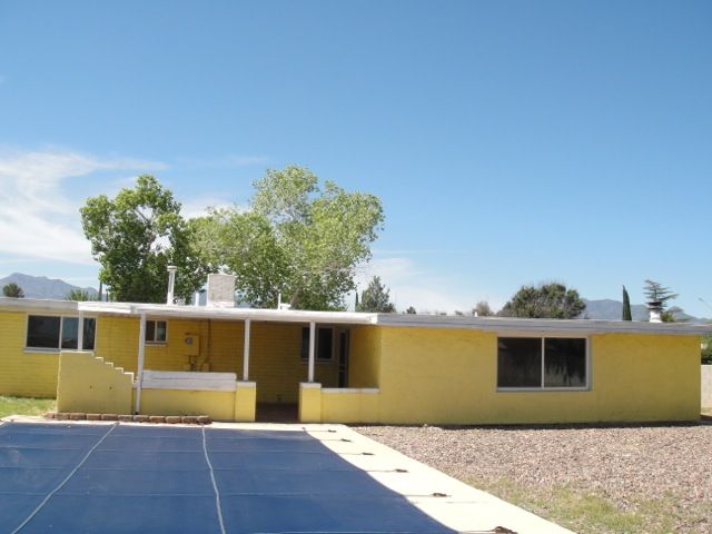 327 Garibaldi Dr, Sierra Vista, AZ 85635