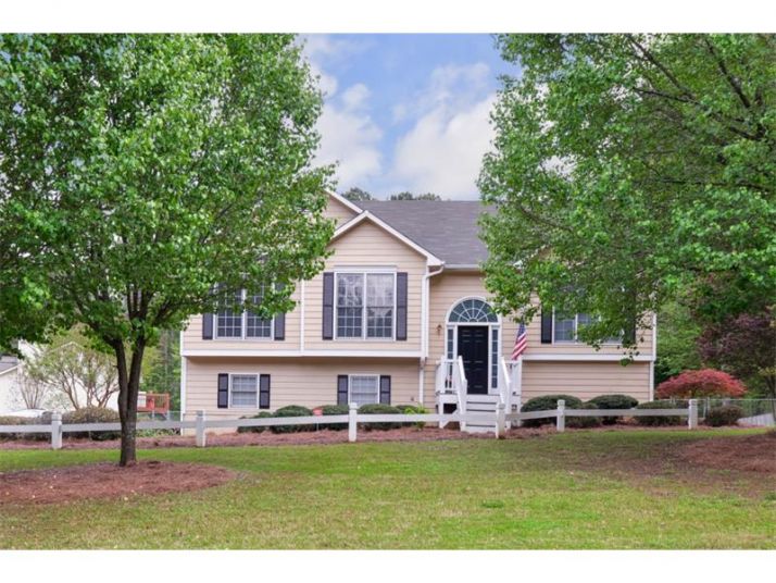 25 New Hope Drive, Dallas, GA 30132