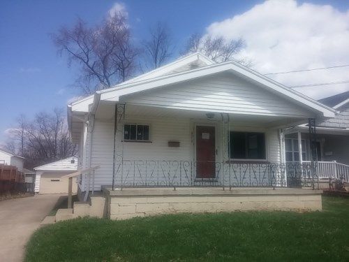 471 Franklin Ave, Barberton, OH 44203