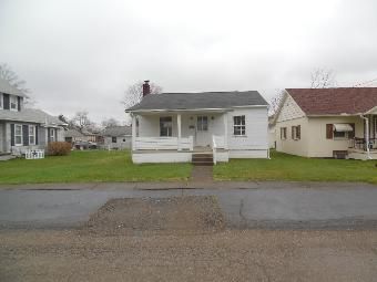 76 N 24th St, Newark, OH 43055