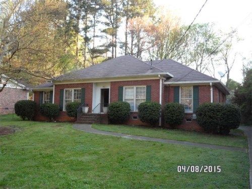 656 Bruce Way Sw, Lilburn, GA 30047