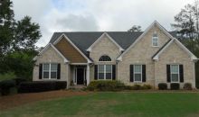 328 Prestwick Drive Hoschton, GA 30548