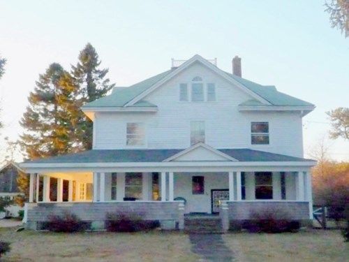 230 Shore Rd, Buzzards Bay, MA 02532