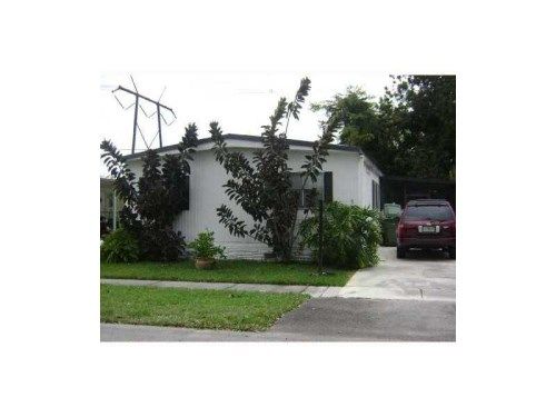 670 NW 219 AV, Hollywood, FL 33029