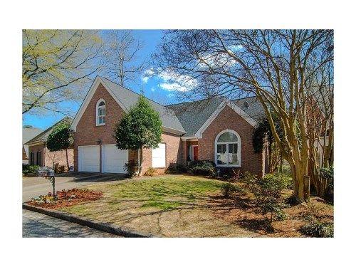 3528 Greystone Circle, Atlanta, GA 30341