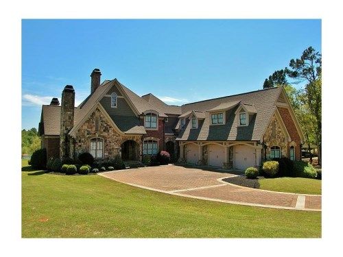 3677 Grandview Drive, Gainesville, GA 30506