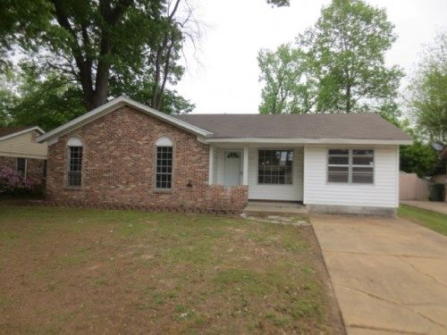 4666 Bill Knight Rd, Millington, TN 38053