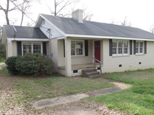 705 Centerville St, Greensboro, AL 36744