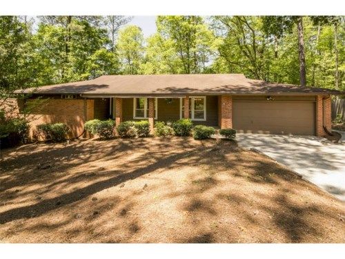 1700 Cedar Knoll Circle, Roswell, GA 30076