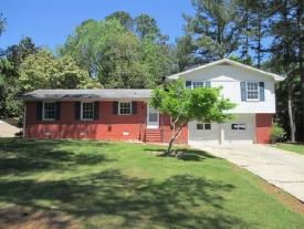 566 Chris Circle, Lawrenceville, GA 30044