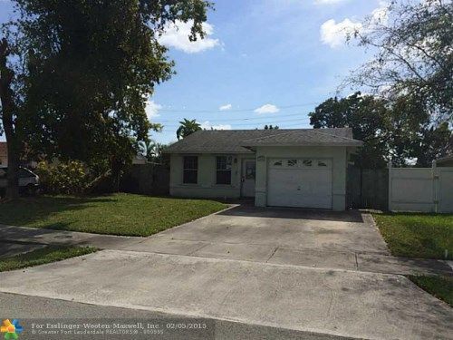 450 NW 52ND ST, Fort Lauderdale, FL 33334