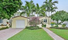 8843 CARLYLE AV Miami Beach, FL 33154