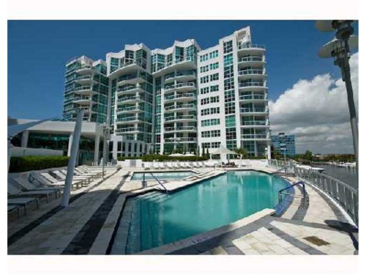 3131 NE 188 ST # 2-606, Miami, FL 33180