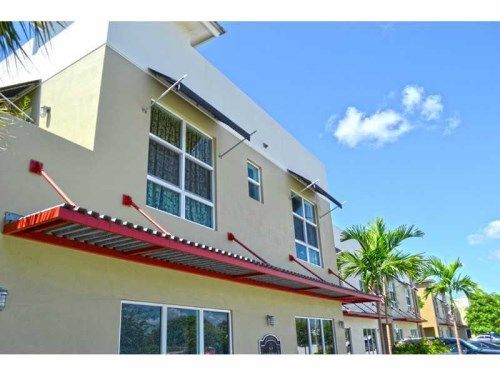 4301 NE 1 TE # 4, Fort Lauderdale, FL 33334