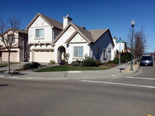 1481 Golf Course, Windsor, CA 95492