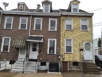 44 S 9th St, Easton, PA 18042