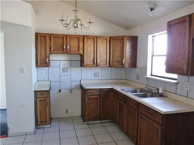 9104 Benavides Rd SW, Albuquerque, NM 87121