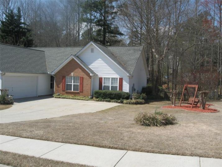 5040 Edinborough Place, Buford, GA 30518