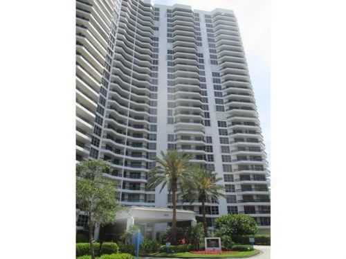 19195 NE 36 CT # 2306, Miami, FL 33180