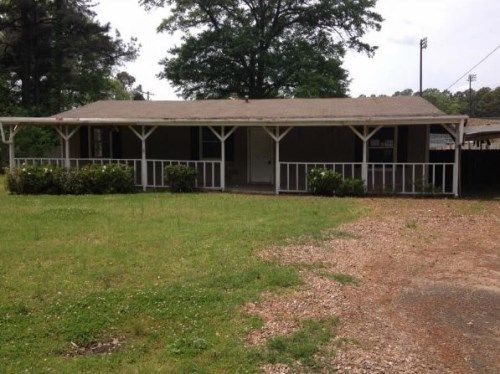 4204 Palmer Rd, Pine Bluff, AR 71603