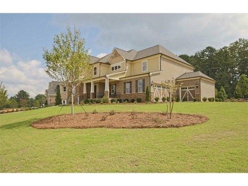 757 Rio Vista Drive Ne, Suwanee, GA 30024