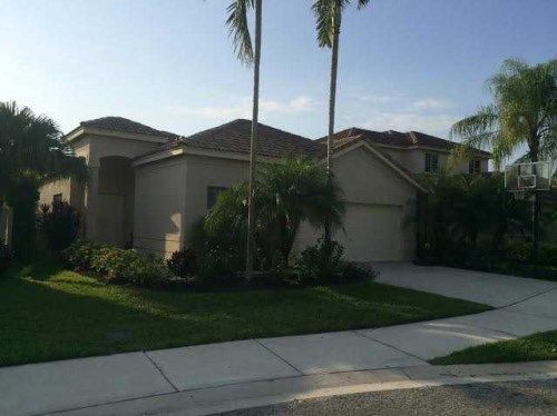 741 TANGLEWOOD CR, Fort Lauderdale, FL 33327