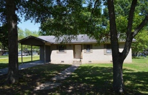 101 S Peterson St, Dumas, AR 71639