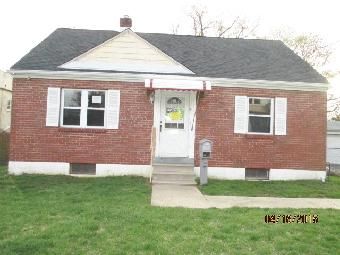 914 Langley St, Marcus Hook, PA 19061